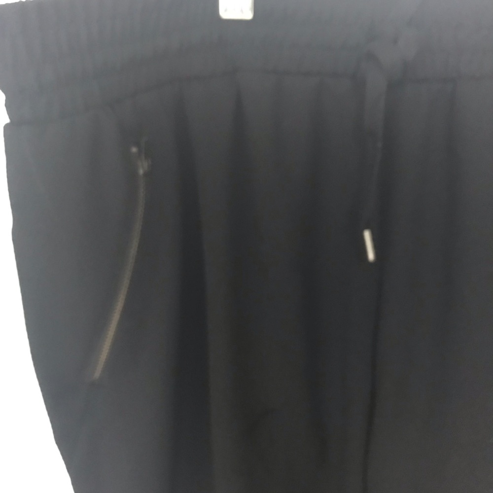 Pants - Picture 3 of 7
